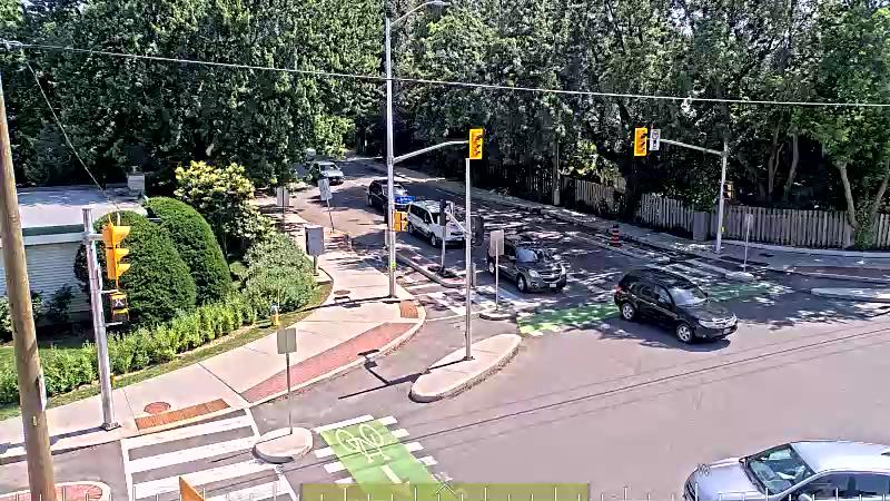 Traffic camera image at 2025-06-30 19:11:48