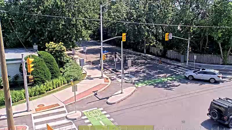 Traffic camera image at 2025-06-30 19:16:36