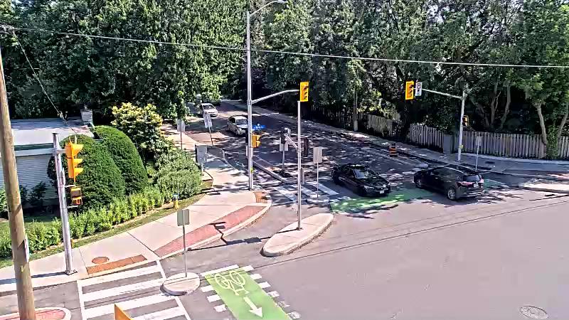 Traffic camera image at 2025-06-30 19:51:41