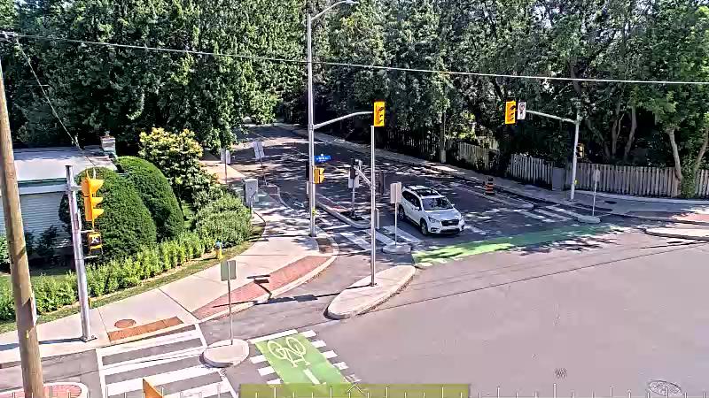Traffic camera image at 2025-06-30 20:11:25