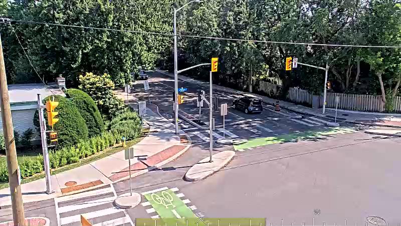 Traffic camera image at 2025-06-30 20:26:32