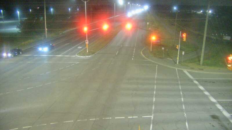 Traffic camera image at 2025-08-04 02:20:11