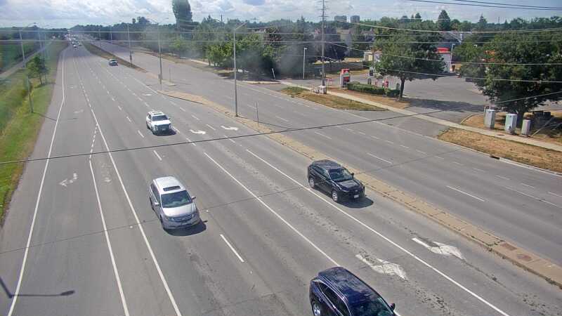 Traffic camera image at 2025-08-24 15:20:12