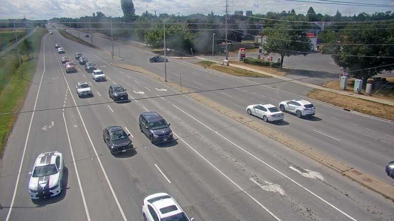 Traffic camera image at 2025-08-24 15:25:14