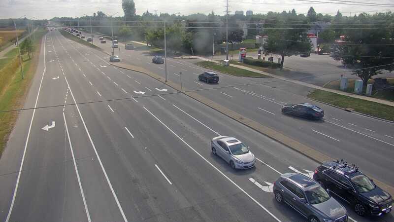 Traffic camera image at 2025-09-14 17:30:13