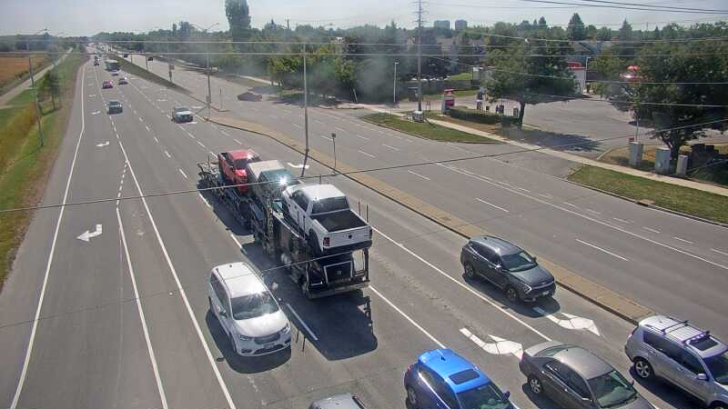 Traffic camera image at 2025-09-16 17:00:12