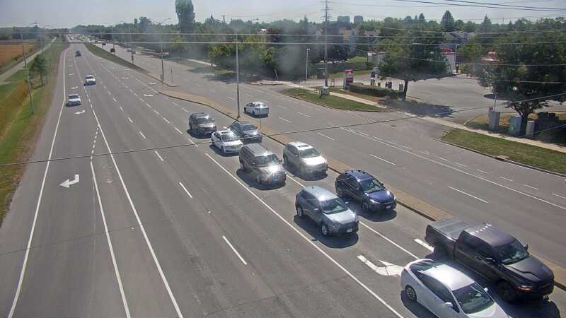 Traffic camera image at 2025-09-16 17:30:15