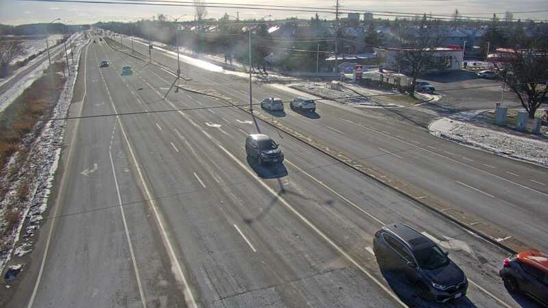 Traffic camera image at 2024-12-21 16:35:36