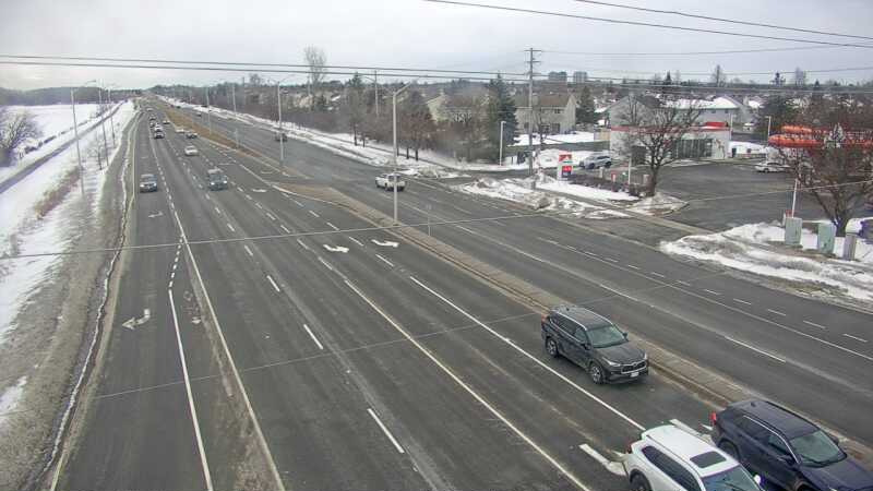 Traffic camera image at 2025-03-09 13:25:11