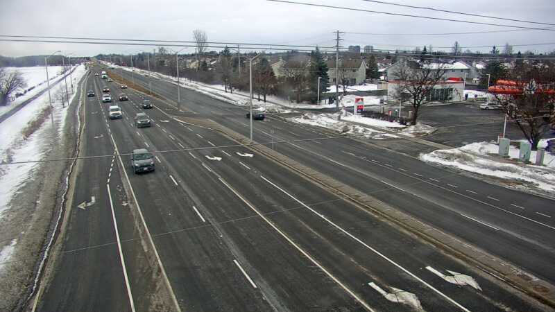 Traffic camera image at 2025-03-09 13:30:08