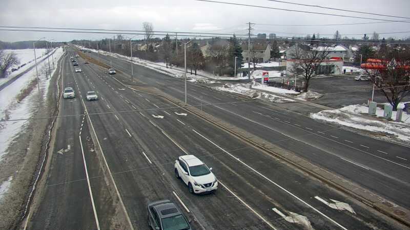 Traffic camera image at 2025-03-09 13:50:21