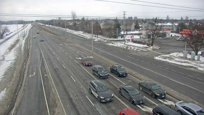 Traffic camera image at 2025-03-09 14:15:25