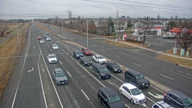 Traffic camera image at 2025-03-25 13:05:09