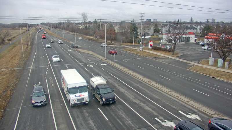 Traffic camera image at 2025-03-25 13:15:10