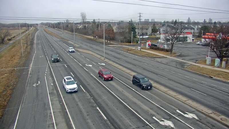 Traffic camera image at 2025-03-25 14:10:12