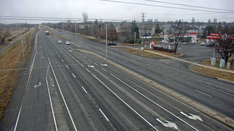 Traffic camera image at 2025-03-25 14:20:13