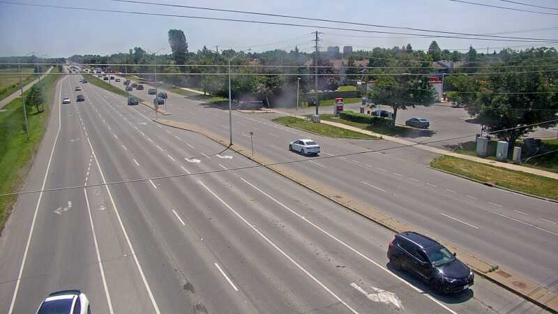 Traffic camera image at 2025-06-30 17:36:48