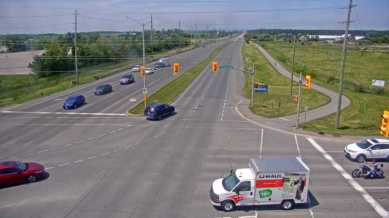 Traffic camera image at 2025-06-30 18:05:15