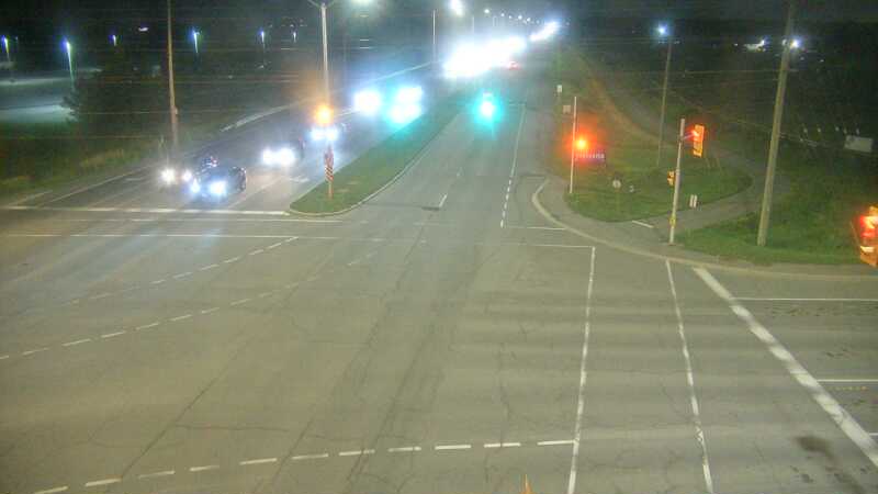 Traffic camera image at 2025-07-12 04:00:11
