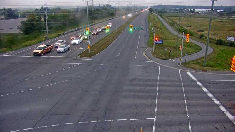 Traffic camera image at 2025-07-31 00:25:15