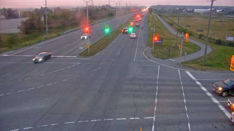 Traffic camera image at 2025-07-31 00:40:12