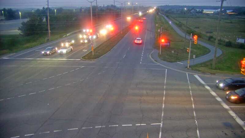 Traffic camera image at 2025-07-31 00:50:14