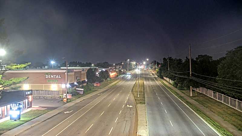 Traffic camera image at 2025-08-04 01:16:14