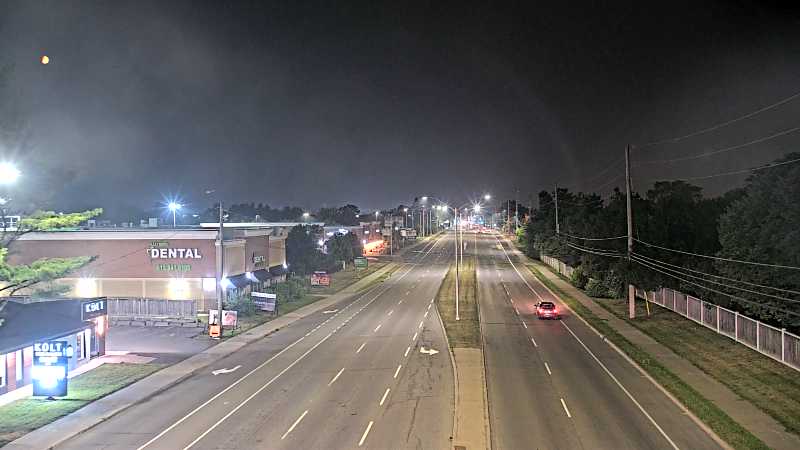 Traffic camera image at 2025-08-04 02:41:21