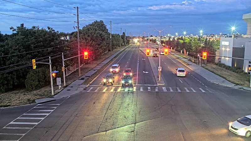 Traffic camera image at 2025-08-25 00:16:24