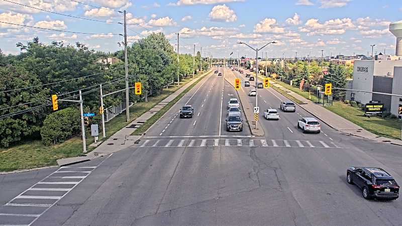 Traffic camera image at 2025-09-03 18:56:27