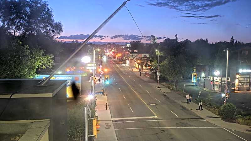 Traffic camera image at 2025-08-25 00:31:28