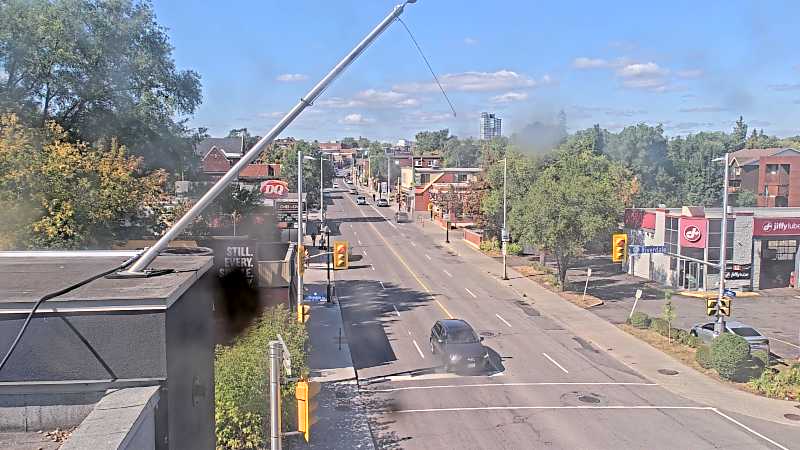 Traffic camera image at 2025-09-14 18:21:27