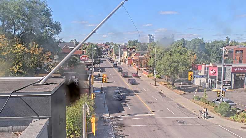 Traffic camera image at 2025-09-14 18:36:27