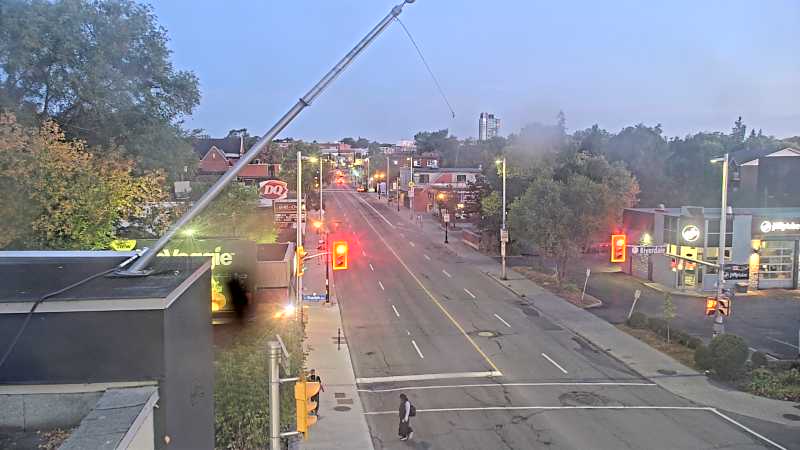 Traffic camera image at 2025-09-18 10:26:22