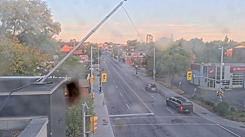 Traffic camera image at 2025-09-18 11:01:13