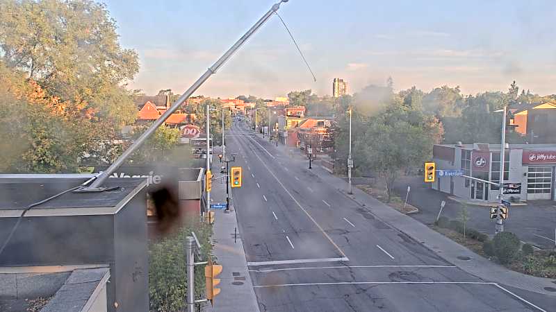 Traffic camera image at 2025-09-18 11:16:25