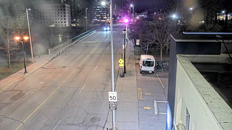 Traffic camera image at 2025-05-09 07:05:59