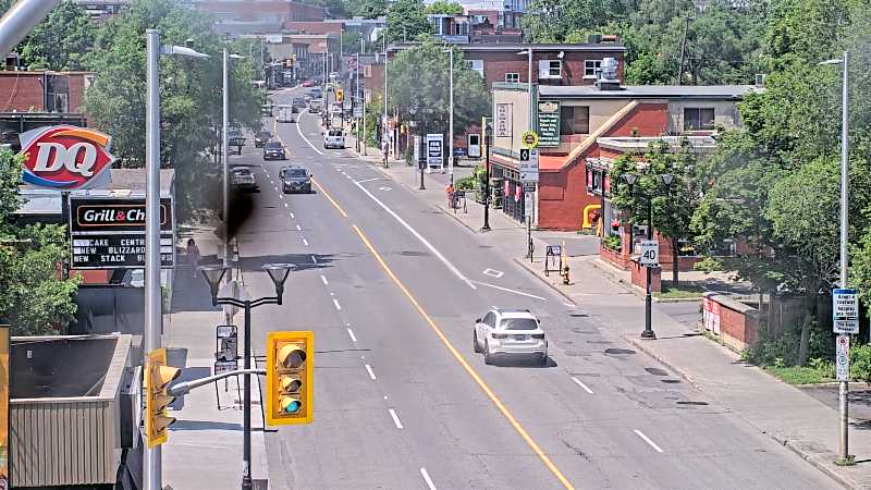 Traffic camera image at 2025-06-30 17:56:34