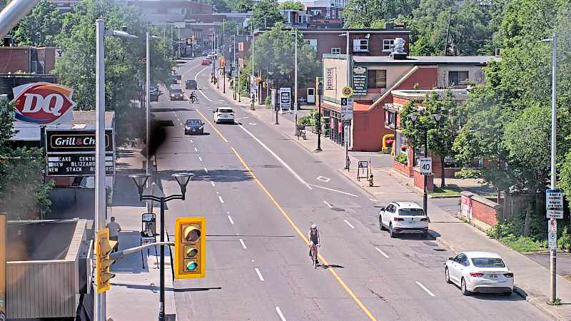 Traffic camera image at 2025-06-30 19:16:36