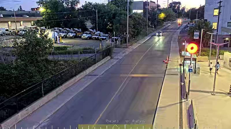 Traffic camera image at 2025-08-25 00:16:24