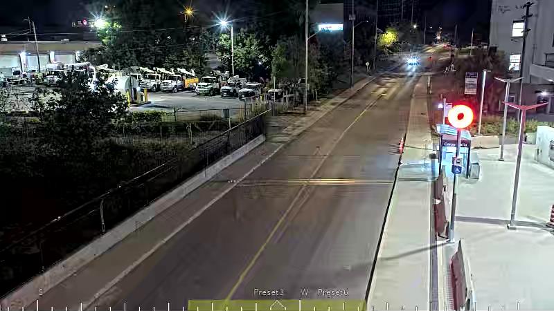 Traffic camera image at 2025-08-25 02:06:24