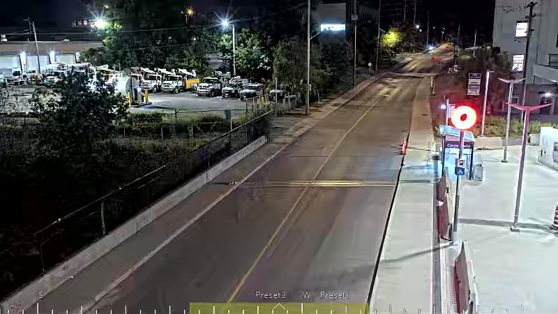 Traffic camera image at 2025-08-25 04:06:23