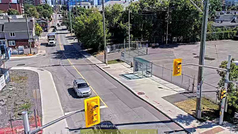 Traffic camera image at 2025-08-31 16:26:28