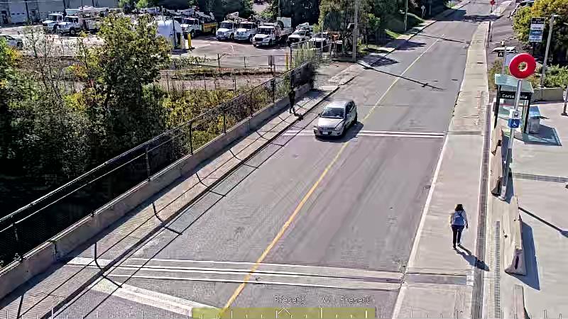 Traffic camera image at 2025-09-14 17:51:38