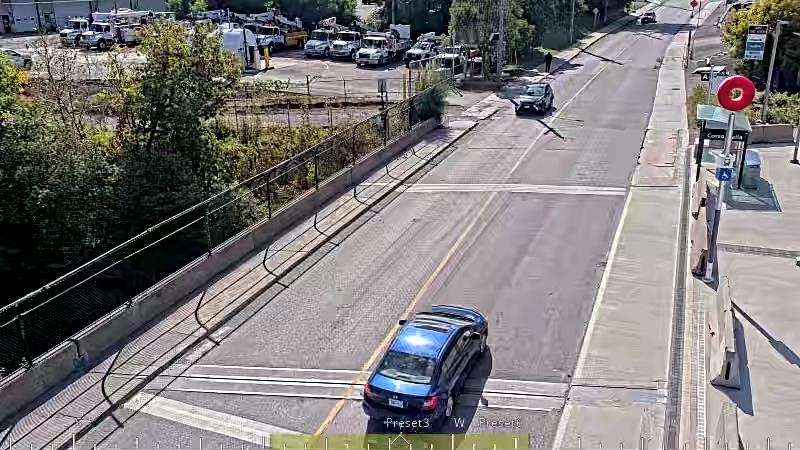 Traffic camera image at 2025-09-14 18:41:38