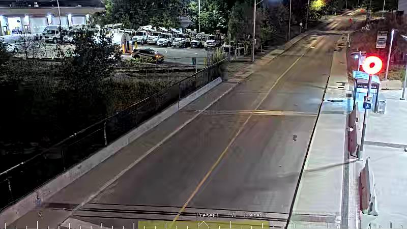 Traffic camera image at 2025-09-17 06:01:18