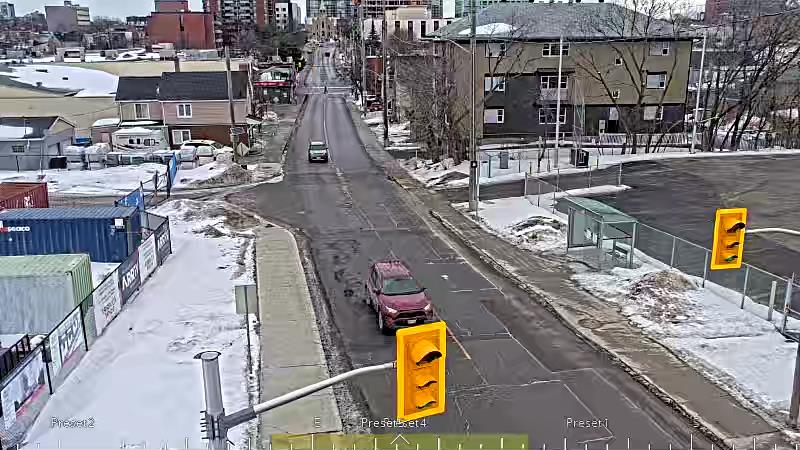 Traffic camera image at 2025-03-09 13:26:01