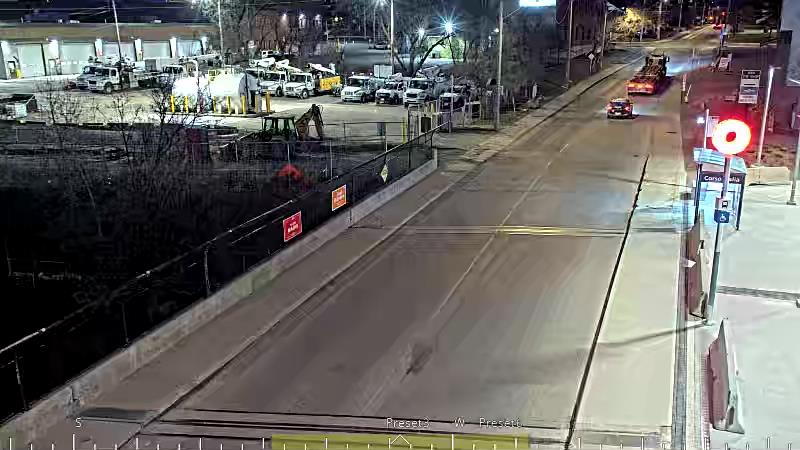 Traffic camera image at 2025-04-25 09:21:00