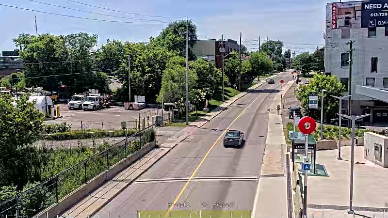 Traffic camera image at 2025-06-30 17:11:44