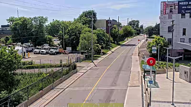 Traffic camera image at 2025-06-30 18:21:28